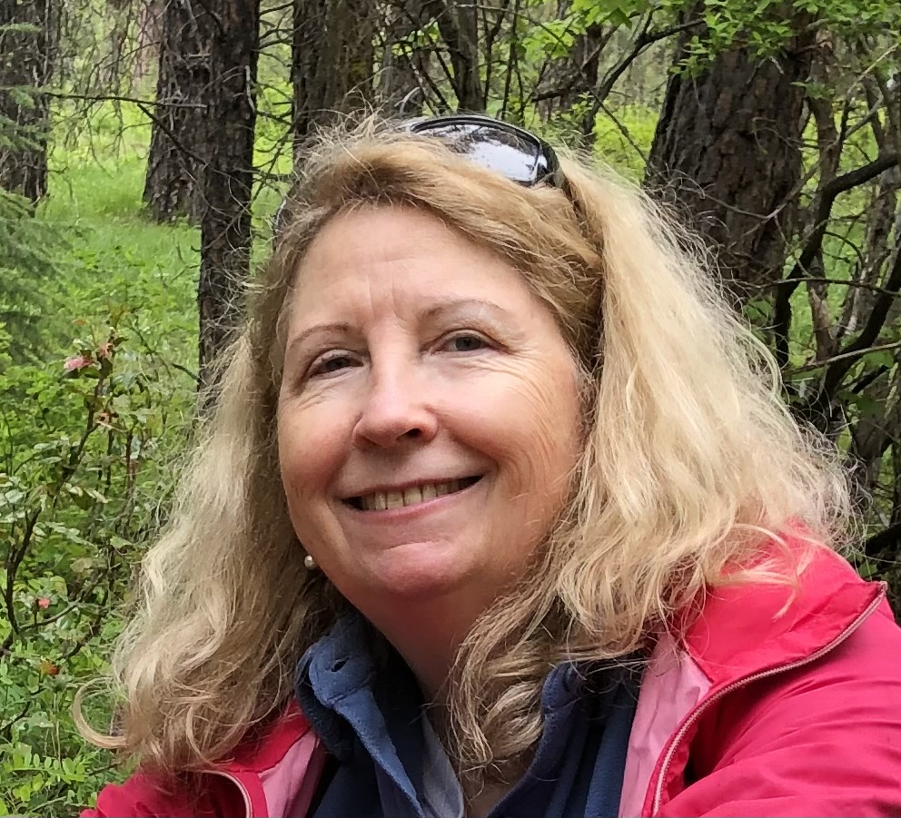 Portrait of Lisa Cowden